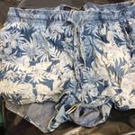 REWASH FINAL MARKDOWN Juniors’  Shorts (M) Photo 0