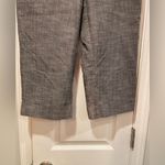 Harvé Benard Harve Bernard Size 6 Heather Gray Cropped Woven Dress Pants Button Detail Photo 5