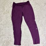 Lululemon Women’s 4 Street To Studio Pant II in Plum Purple Size 6 Casual Pants Photo 2