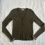 Madewell  Ruffle Cuff Ribbed V Neck Sweater Green Large Photo 1
