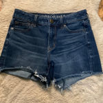 American Eagle  High Rise Shortie‎ Size 4 Dark Wash Shorts Raw Hem Stretch Womens Photo 0