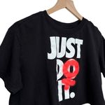 Nike Women’s black Just Do It graphic logo cropped t shirt size medium Photo 2