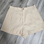 ZARA Women's Cream  Shorts Sz XL Photo 0