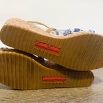 Tommy Bahama Niniva blue and white coquette cork wedge sandals size/9B Photo 5