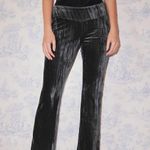 Kimchi Blue Kimchi Blue Andie Velvet pull on Pant black blue size large Photo 2