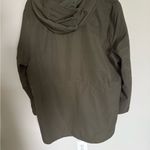 The North Face  Women's Dark Olive Utility Jacket resolve parka jacket Large Photo 4