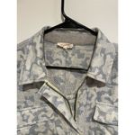 Mystree  camo cotton jacket size small Photo 1