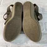 Clarks Sandals Womens 7.5 Gray Sage Reedly Juno Wedge Nubuck Strappy Open Toe Photo 12