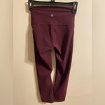 Lululemon Women's  Maroon Straight Leg Cropped Mid-Calf Leggings Size‎ Small Photo 1