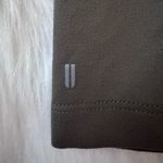 Nobull  Women's Size M Dark Army 4” High Rise Bike Shorts Photo 4