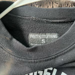 Pretty Little Thing  Los Angeles Crewneck Photo 1