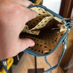 NWOT 22 Tote Ostrich Flower Cell Phone Crossbody Wristlet Sapphire Blue Photo 9