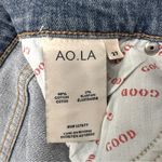 Alice + Olivia AO.LA Good highrise exposed button lightwash distressed jeans, 27 Photo 4