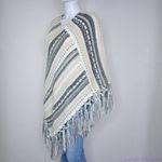 Akira  slanted stripe poncho‎ with fringe edge Photo 8