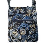 Vera Bradley  Windsor Navy Paisley HIPSTER Crossbody Bag Purse Retired Patern GUC Photo 1
