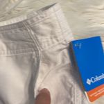 Columbia  White, Yellow, and Gray Striped Shorts size S brand new Photo 6