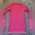 Lululemon Swiftly Tech Long Sleeve Photo 3