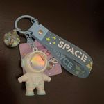 Cute cartoon Astronaut with the sunset light keychain White Photo 6