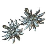 Vintage 1950s Silver Spiky Chrysanthemum Flower Clip On Earrings White Photo 3