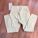 Lululemon Align High Rise Crop 23"Kohlrabi Green Size 8 NWT - SOLD OUT COLOR! Photo 4