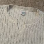 Urban Outfitters BDG  cream textured pull over top / crewneck sweater Sz small Photo 1