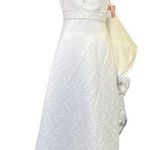 Signature Womens Wedding Dress Gown Beaded Bridal White Sheer Long Train Size 10 Photo 0
