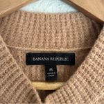Banana Republic Aire Waffle Knit Wool Blend Sweater Tan Sz Medium Photo 2