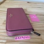 Kate Spade Wallet Photo 2