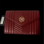 Badgley Mischka V Quilting Center Quilted Vegan Leather w/ Gold Chain Crossbody Photo 1