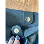 Black oversized tote bag with shoulder strap 15x14 Photo 4