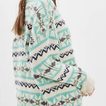 American Eagle Fair Isle Knit Turtleneck Sweater – Size M (Oversized Fit) Photo 0