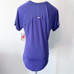 Old Navy Active Women’s Semi-Fitted Purple Short Sleeve Active Shirt Medium NWT Photo 5