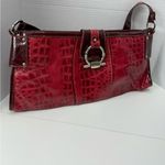 M.C Red Crocodile Pattern Handbag Photo 10