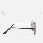 Cotton On - New Simpson Sunnies black frame blue mirror Photo 3