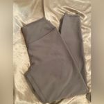 Abercrombie & Fitch Abercrombie YPB sculptLUX 7/8-Length Legging Sand Small Photo 2