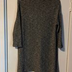 Simple Noelle Sweater Photo 1