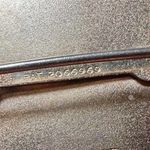 Round Gold Tone Metal Brooch Pin Enamel Lion Crest Photo 5