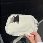 Lululemon Everywhere Belt Bag New Year 1L
Fleece Lunar Rabbit Plush Embroidery Photo 3