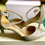 Bandolino  GINATA DRESS pumps 🌟🌟🌟 Photo 0