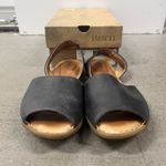 Born Trang Comfort Sandals Women's Size 10M Slingback Peep Toe Leather Flats Black Photo 3