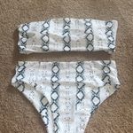 White and Black Patterned Bikini size XL bikini top bikini set swim wear Photo 1
