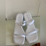 Jeffrey Campbell Elegant White Chunky Block Heel Sandals. Size-9 Photo 4