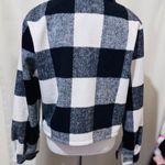 Women Fleece Cropped Jacket Fuzzy Flannel Black & White Plaid Sherpa Photo 3