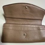 Michael Kors Tan Leather Wallet Photo 3