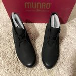 Munro Black Leather Sloan Ankle Lace Up Booties NIB Women SZ 6.5 Photo 0