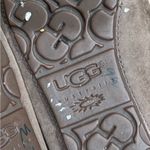 UGG  Australia Brown and Tan Slippers Women’s 8 Photo 5