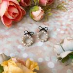 Black Bows And Pearl Wreath Earrings Gold Photo 0