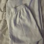 Aritzia  Sweatpants White Photo 1