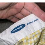 Old Navy Yellow & White Gingham Print Mid Rise Chino Short Pockets Shorts Size 6 Photo 9