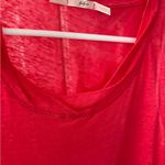 Gibson  red Tank Top Vibrant Sleeveless Design size‎ medium. Photo 1